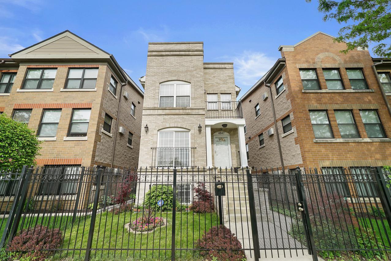 4847 S Saint Lawrence Ave., Chicago, IL 60615
