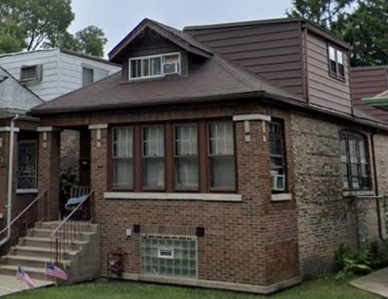 8530 S Hermitage Ave., Chicago, IL 60620
