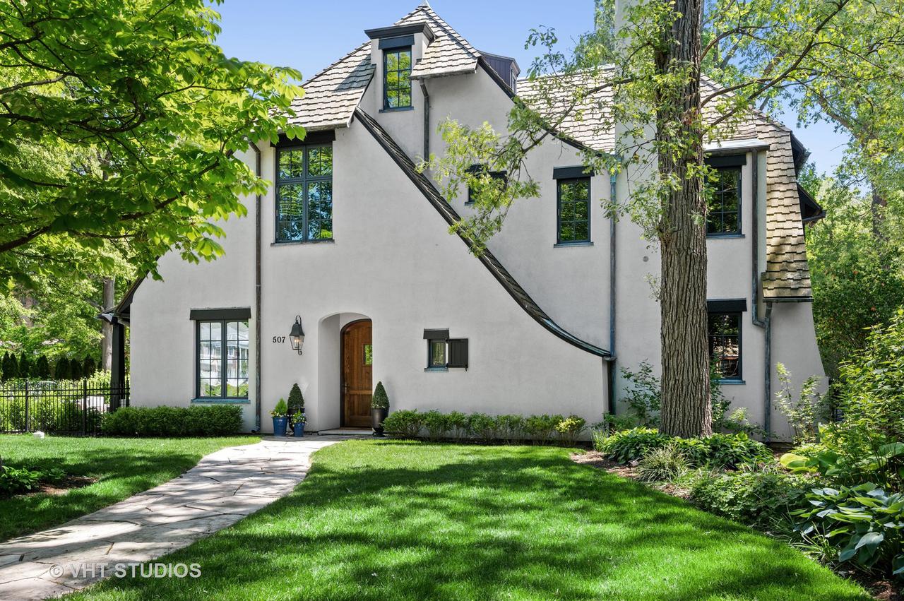 507 Greenleaf Ave., Wilmette, IL 60091