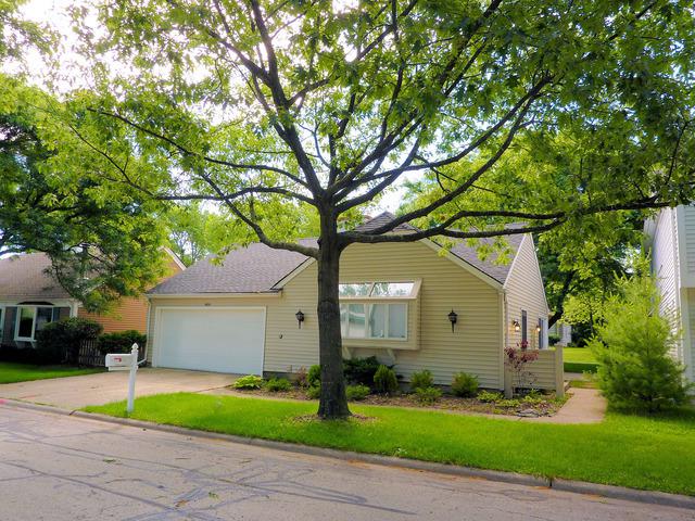 6651 Fernwood Dr., Lisle, IL 60532