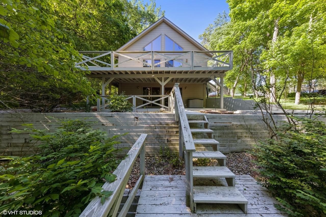167 Lake Thunderbird Dr., Putnam, IL 61560