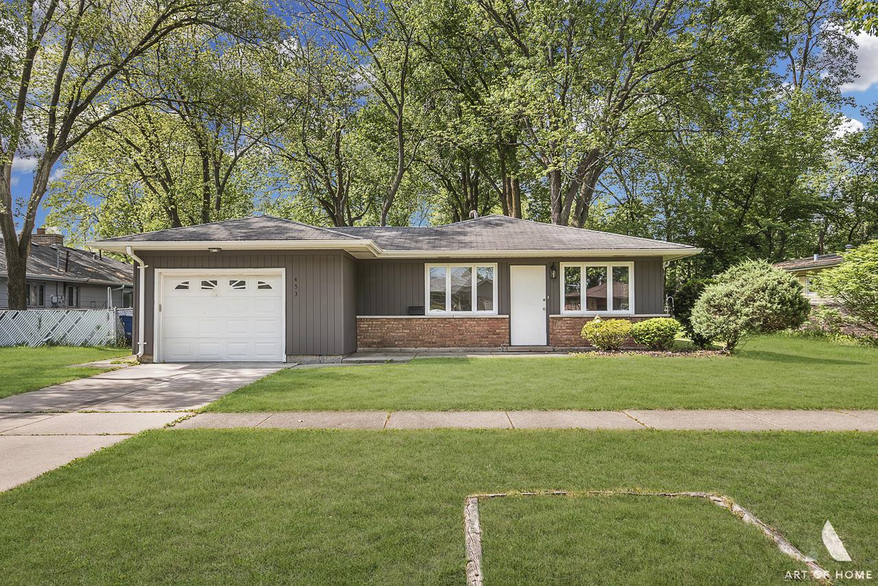 453 Lakewood Blvd., Park Forest, IL 60466