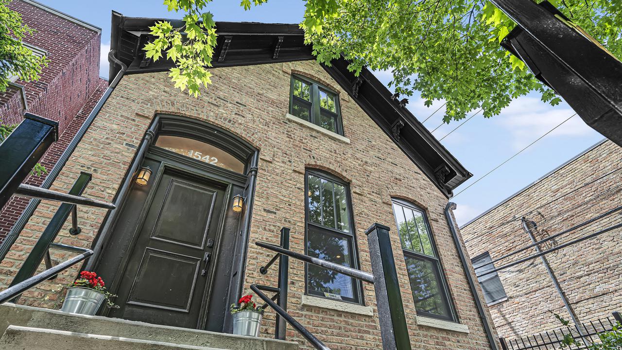 1542 N Maplewood Ave., Chicago, IL 60622