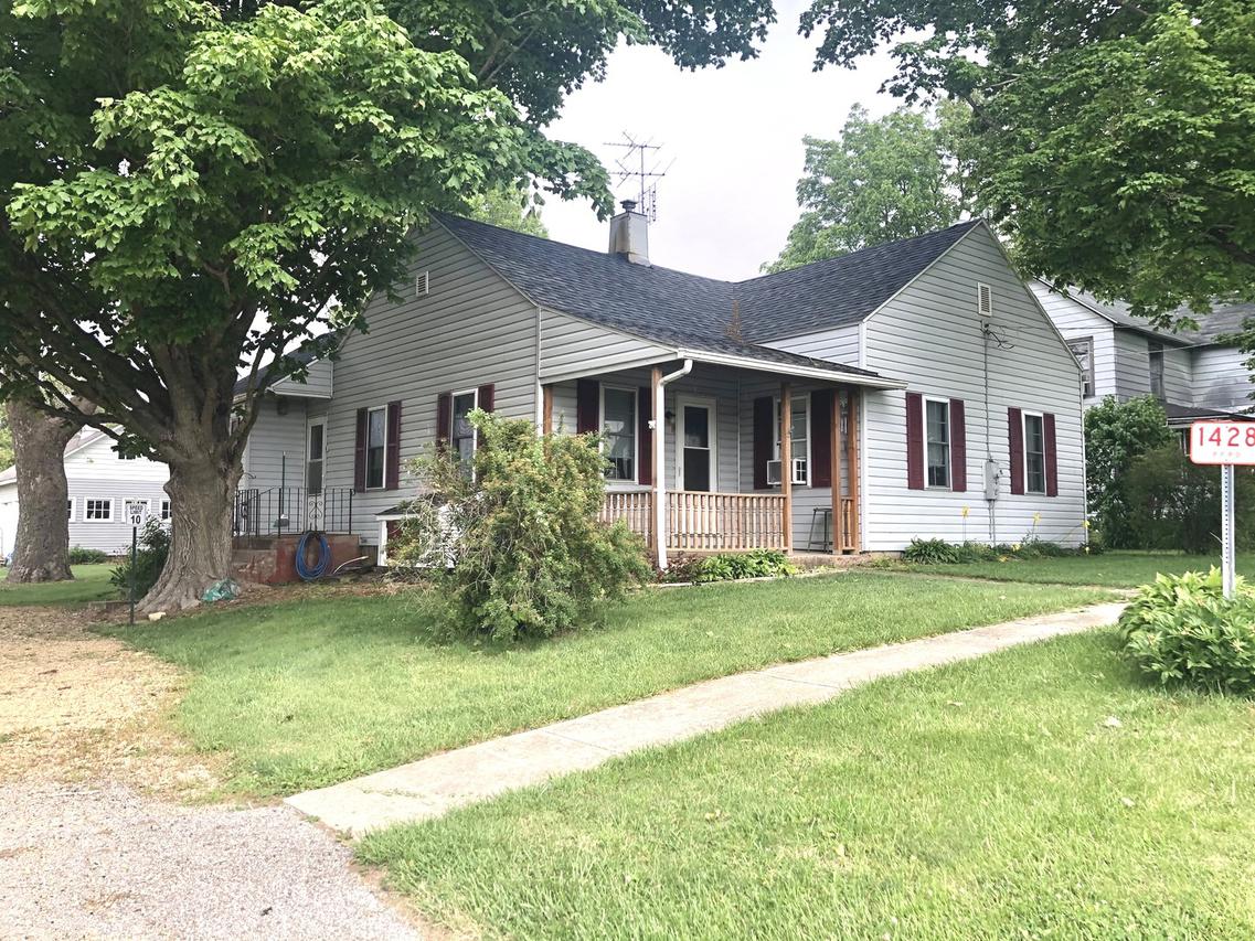 1428 S Lowell Park Rd., Polo, IL 61064