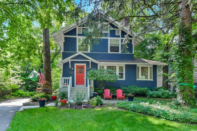 735 Crescent Blvd., Glen Ellyn, IL 60137