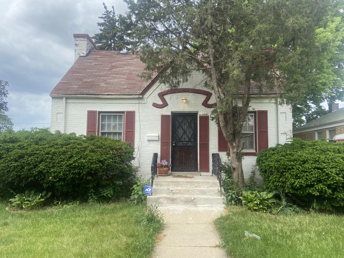 2030 S 21st Ave., Broadview, IL 60155