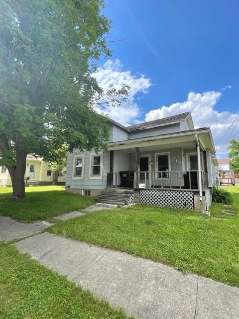 312 W Stearns St., Freeport, IL 61032
