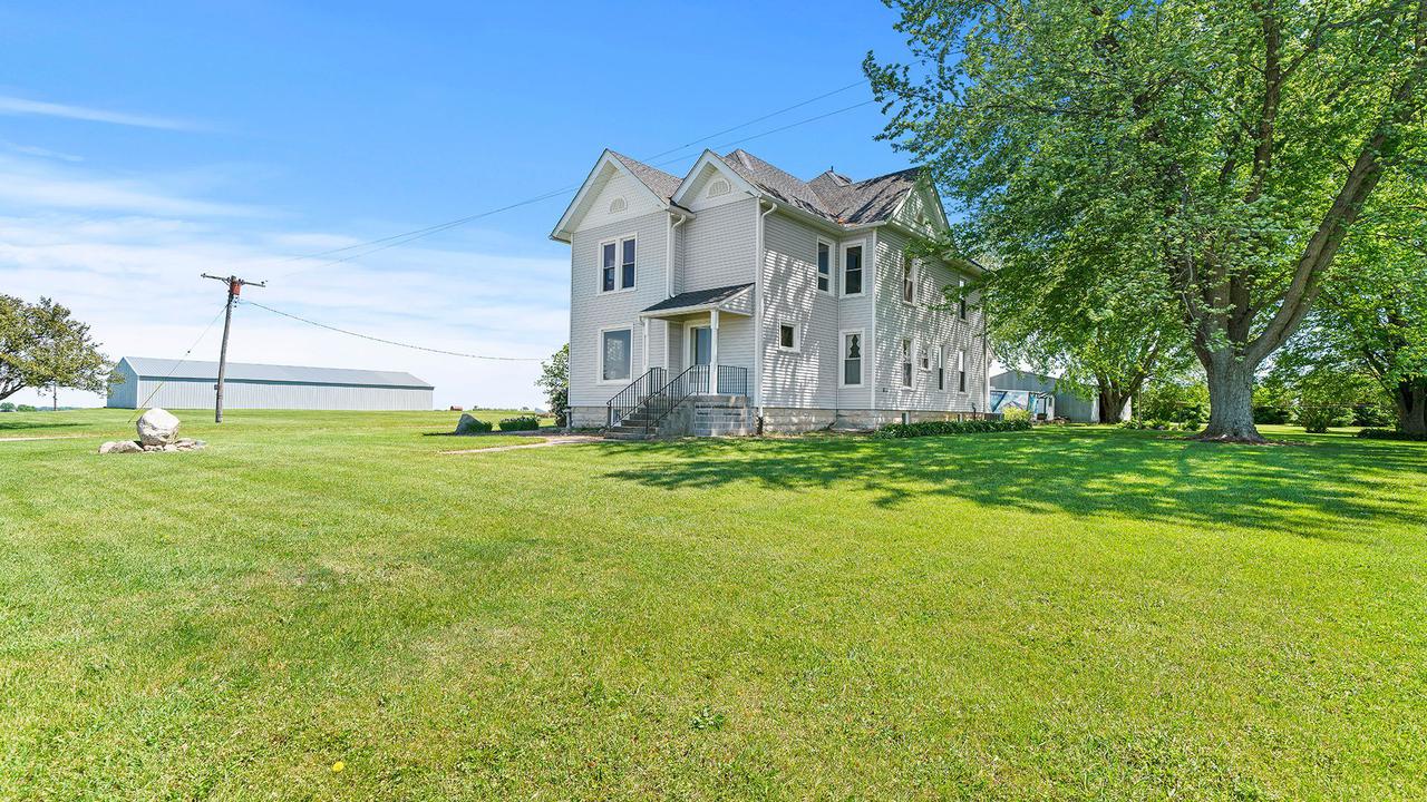 13269 Holcomb (5+-acres) Rd., Davis Junction, IL 61020