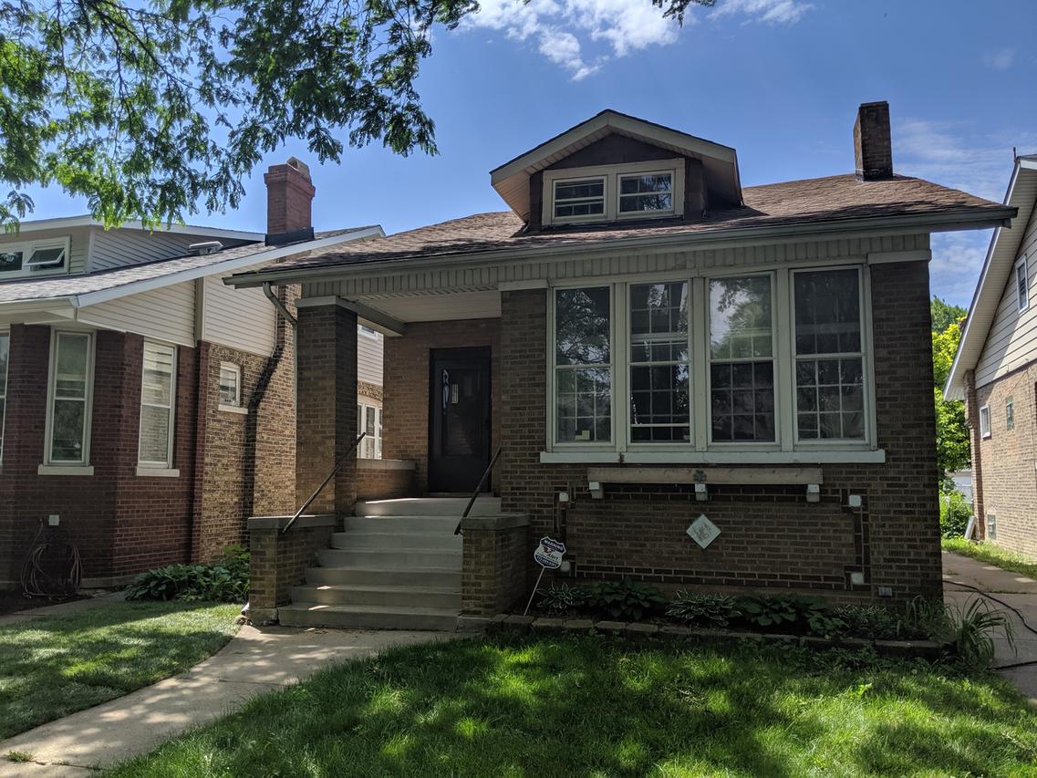 5027 W Wilson Ave., Chicago, IL 60630