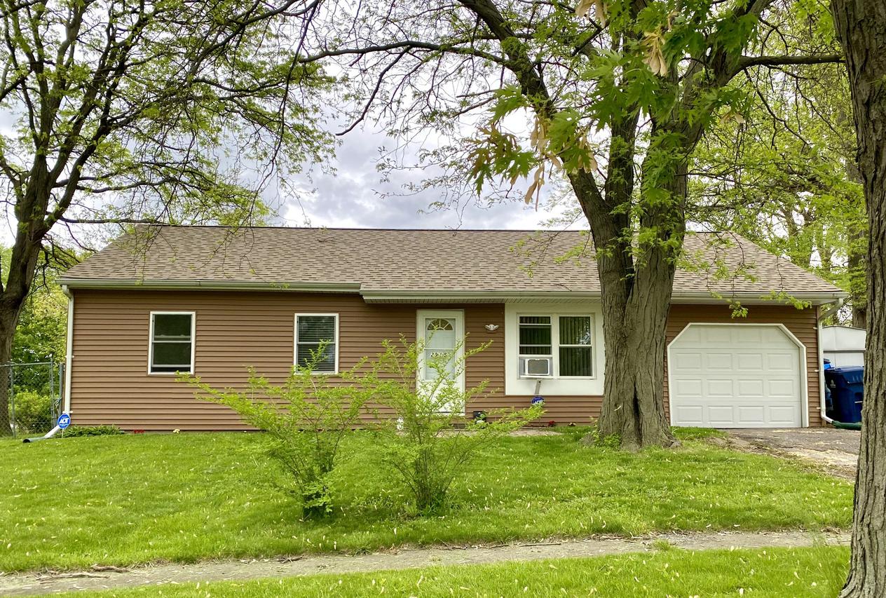 2915 Willow Tree Ave., Sauk Village, IL 60411