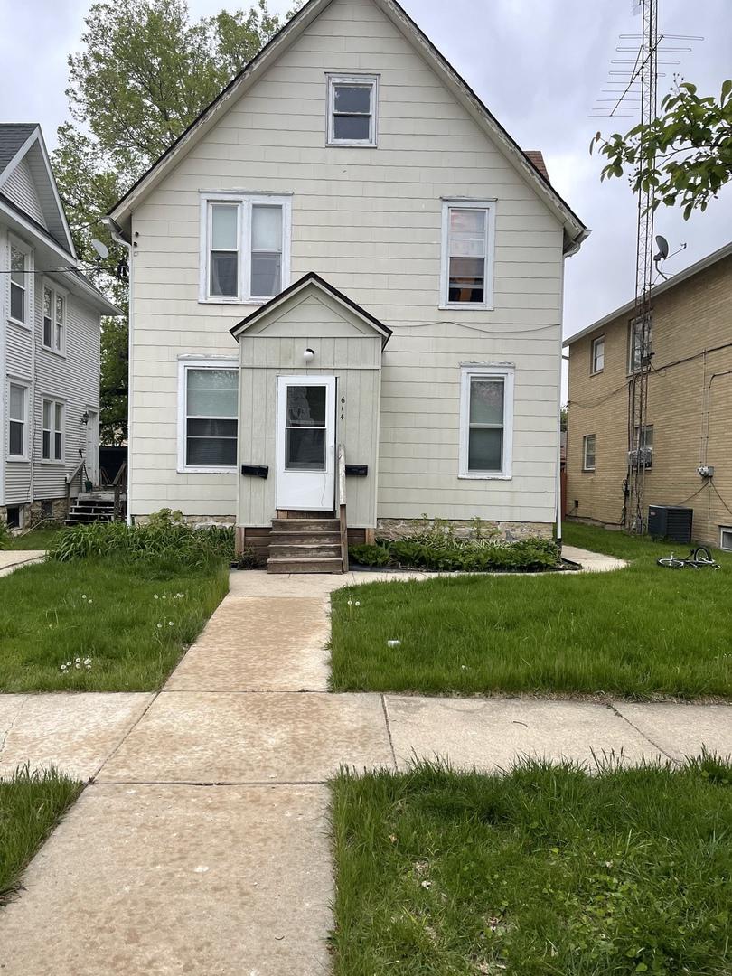 614 N 6th St., Dekalb, IL 60115