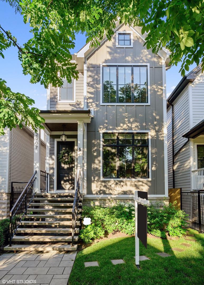 2907 N Seeley Ave., Chicago, IL 60618