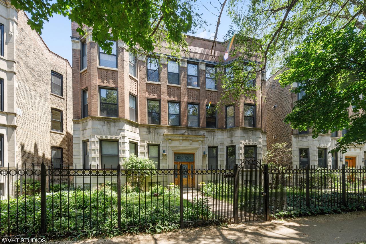 4741 N Kenmore Ave. #3S, Chicago, IL 60640