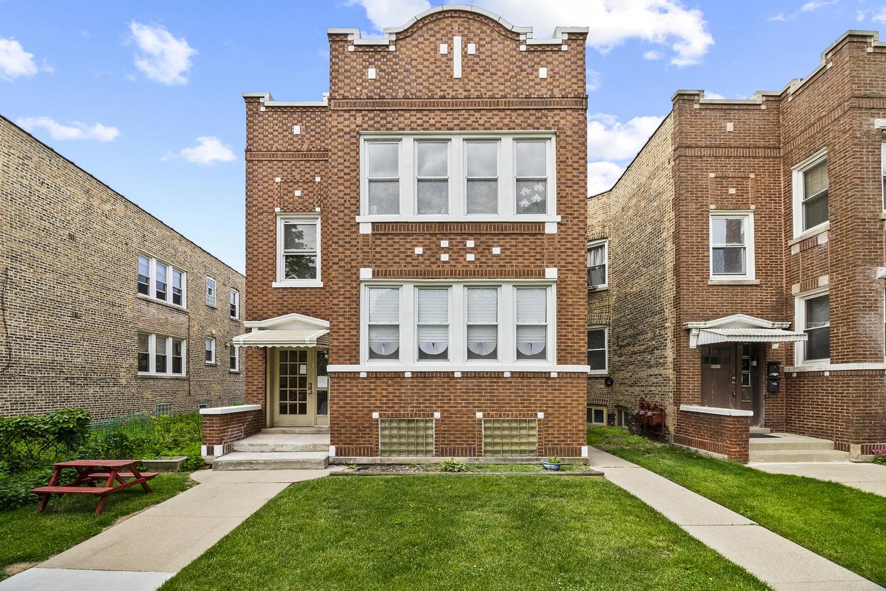 4614 N Kasson Ave., Chicago, IL 60630