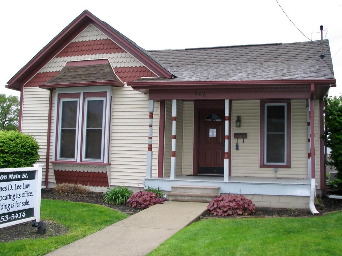 606 S Main St., Tuscola, IL 61953