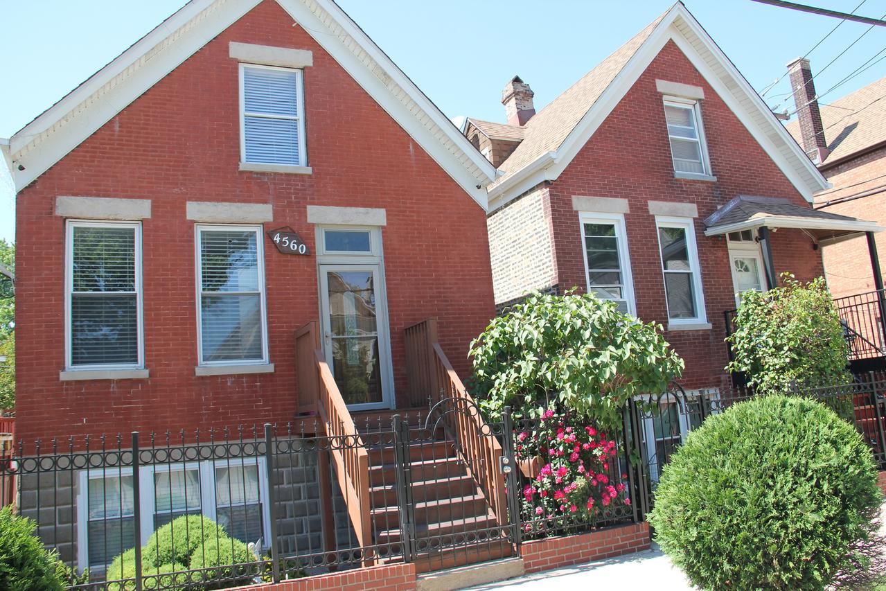 4560 S Mcdowell Ave., Chicago, IL 60609