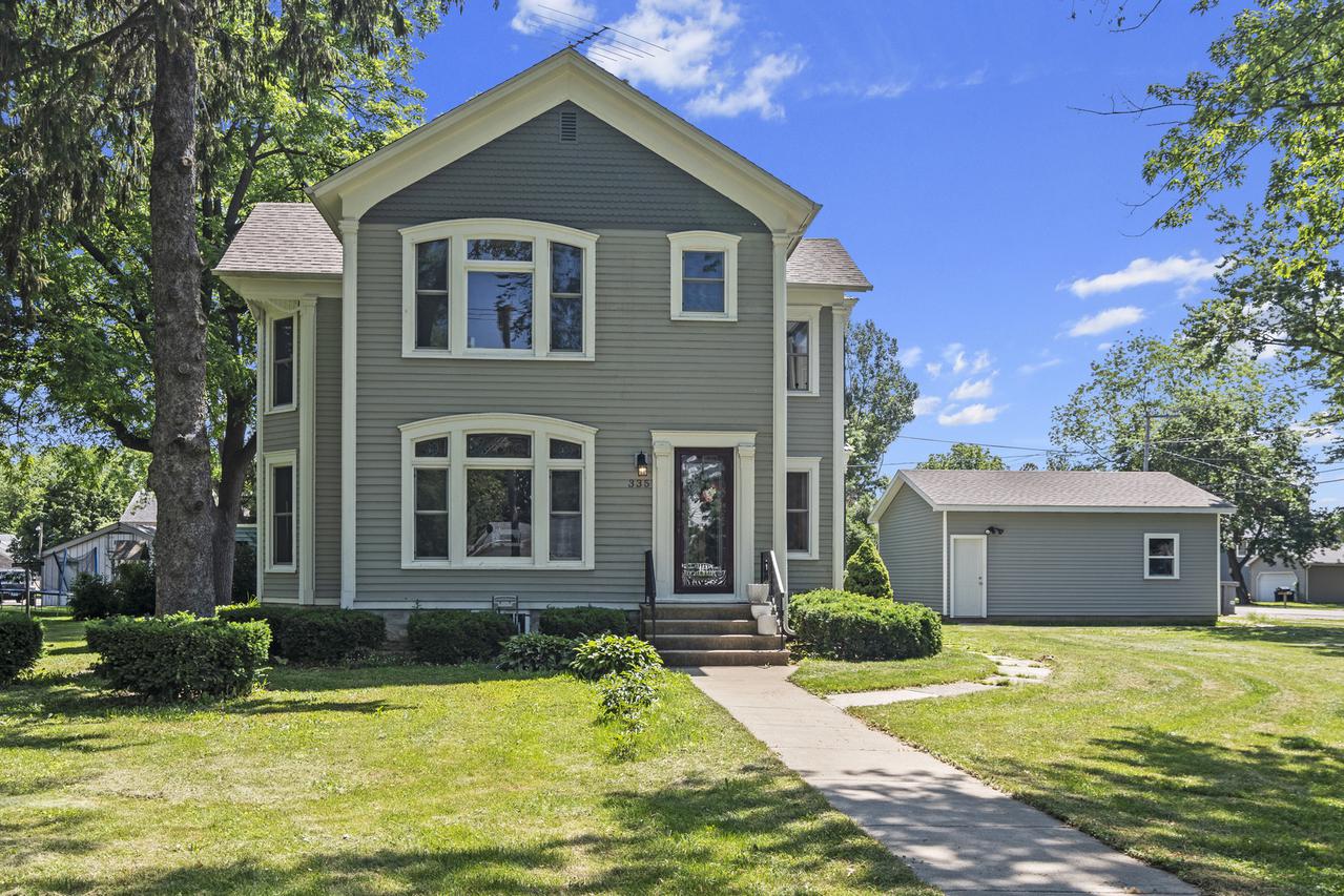 335 S Gage St., Somonauk, IL 60552