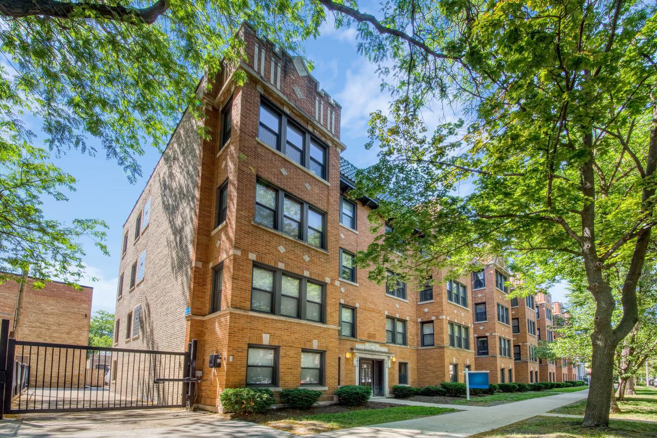 4814 N Hoyne Ave. #1, Chicago, IL 60625