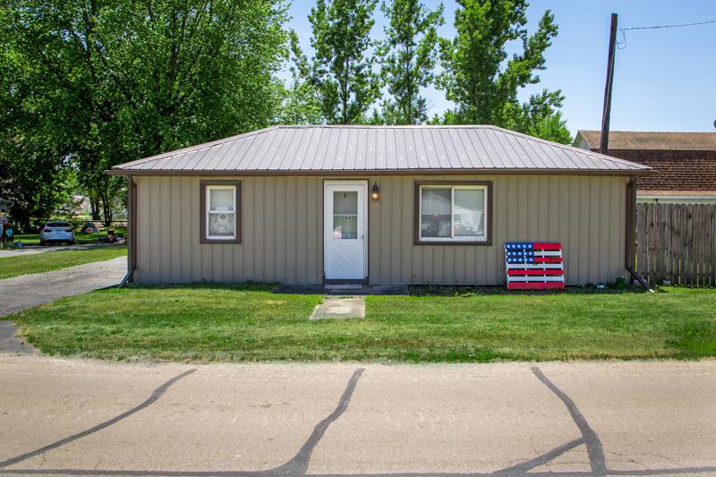 204 W North St., Kirkland, IL 60146