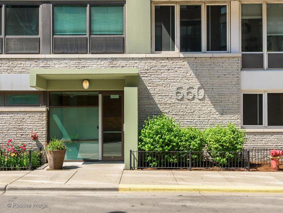 660 W. Wayman St. #106B, Chicago, IL 60661