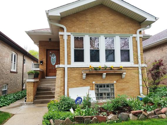 5026 N. Hamlin Ave., Chicago, IL 60625
