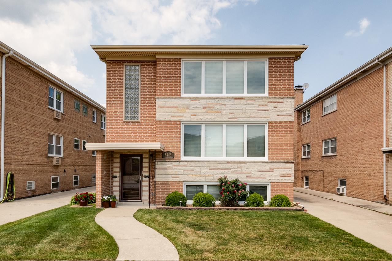8446 W Berwyn Ave., Chicago, IL 60656