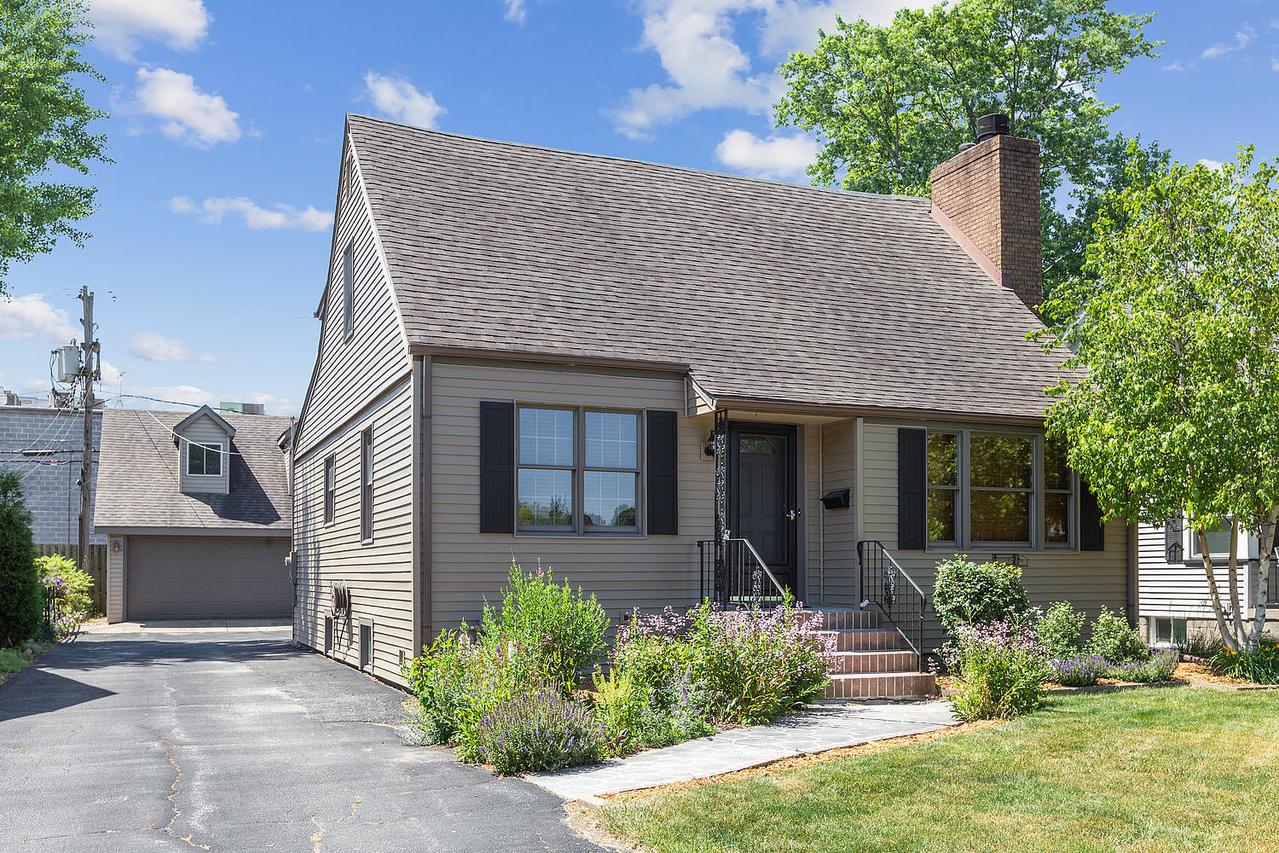 545 E 161st Pl., South Holland, IL 60473