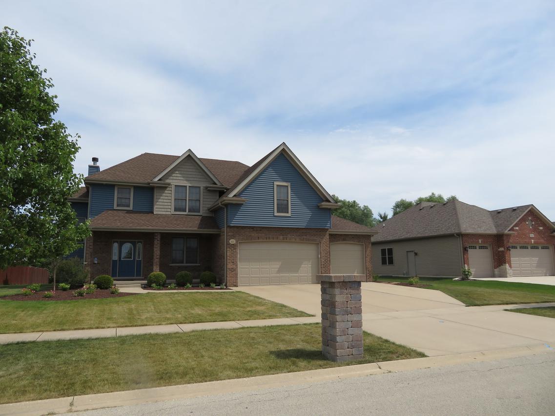 435 W Hunter Ln., Minooka, IL 60447