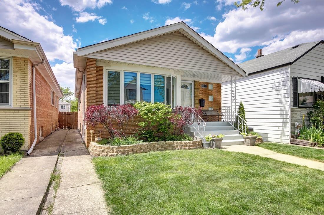 11156 S Spaulding Ave., Chicago, IL 60655