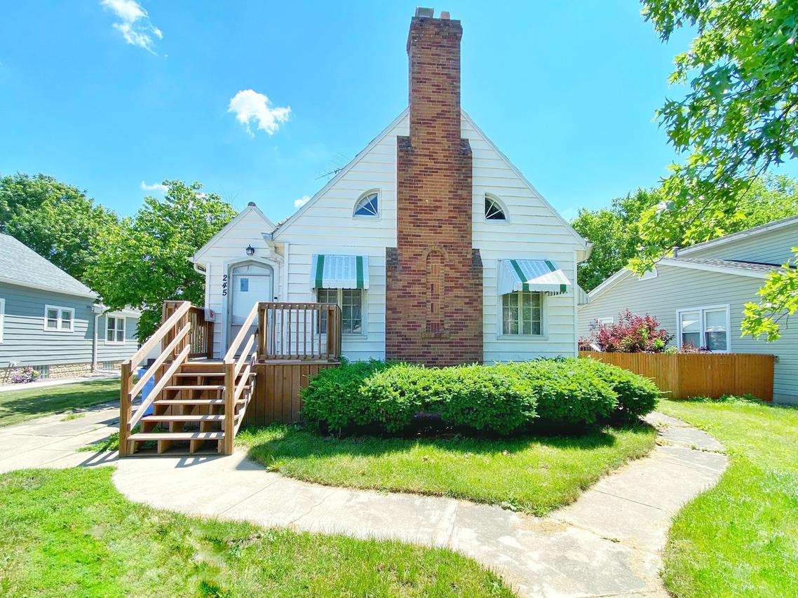 245 3rd Ave., South Wilmington, IL 60474