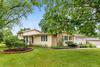 114 Sharon Ln., North Aurora, IL 60542