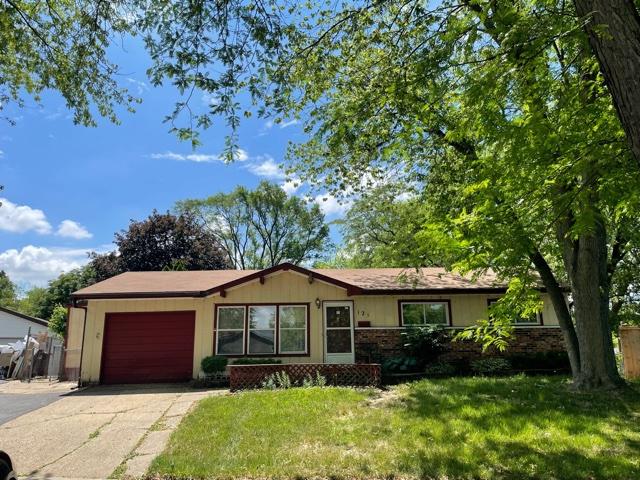 121 Egan Ct., Streamwood, IL 60107