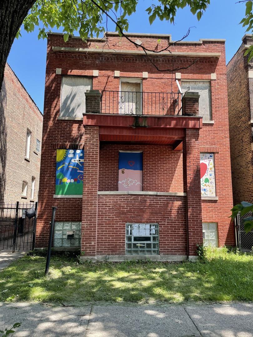 6335 S Elizabeth St., Chicago, IL 60636
