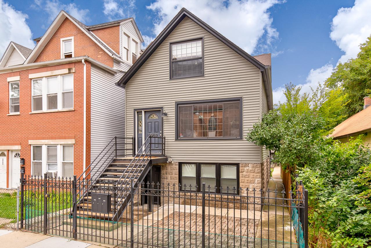 2902 W Mclean Ave., Chicago, IL 60647