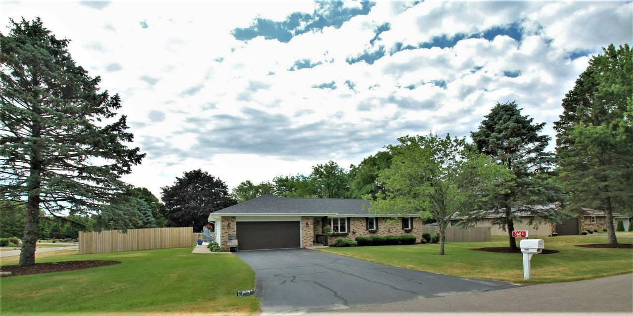 3684 Valerie Rd., Roscoe, IL 61073