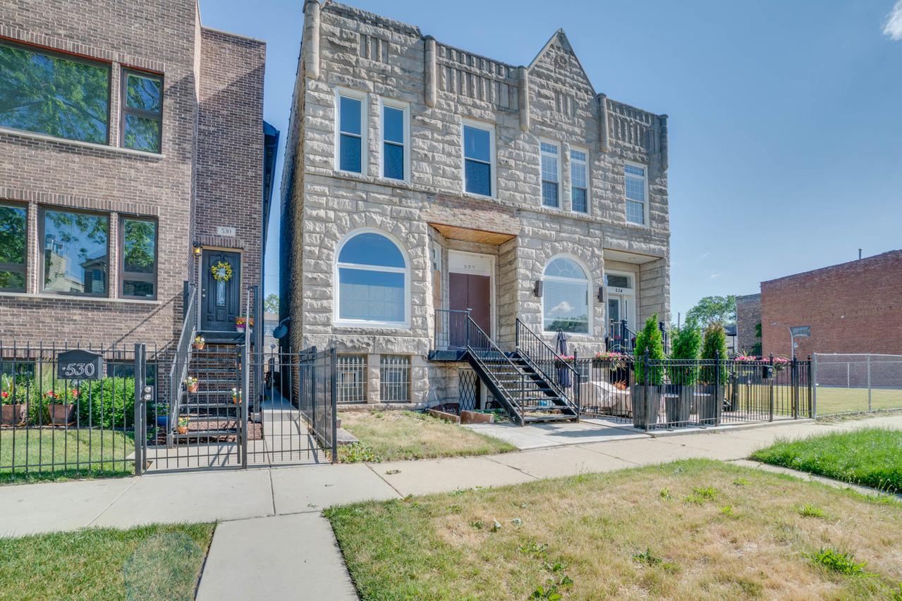 532 E Bowen Ave., Chicago, IL 60653