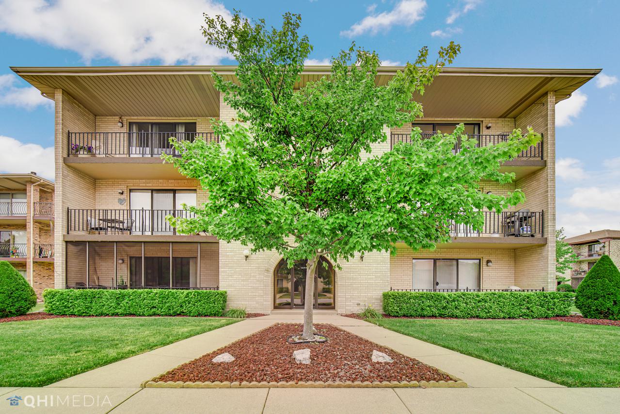 16814 81st Ct. #3N, Tinley Park, IL 60477