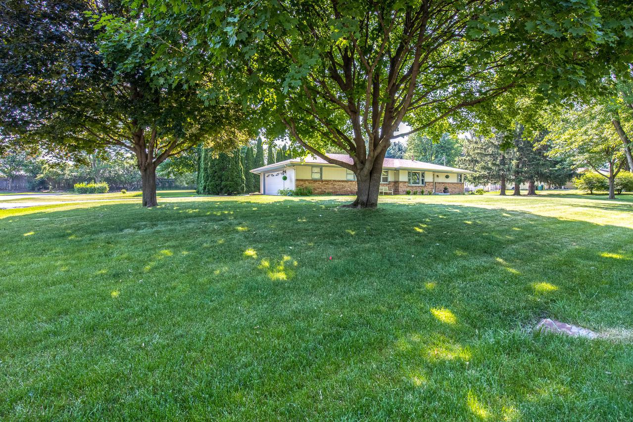 2230 Wessman Pkwy., Cherry Valley, IL 61016