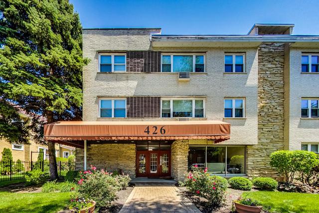 426 S. Lombard Ave. #105, Oak Park, IL 60302