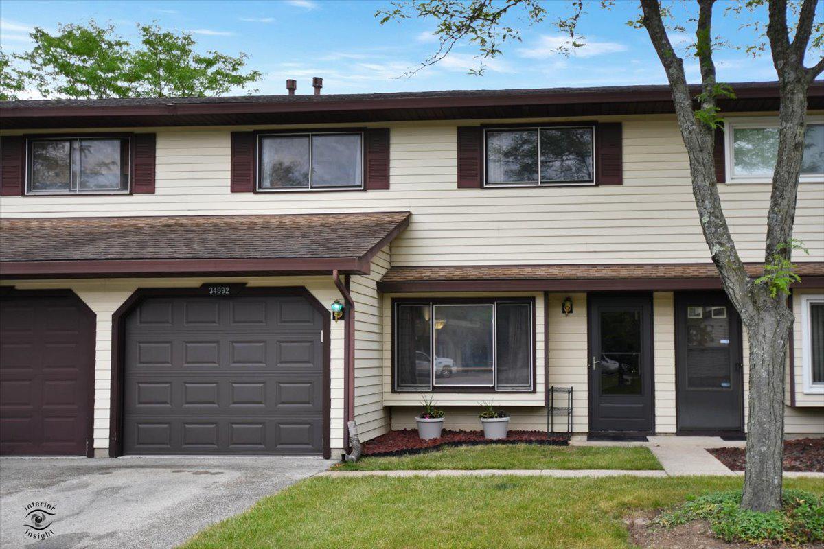 34092 N White Oak Ln., Gurnee, IL 60031
