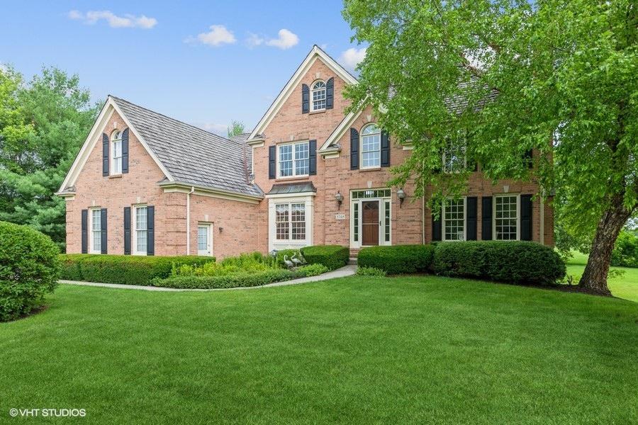 5705 Winding Rd., Crystal Lake, IL 60014