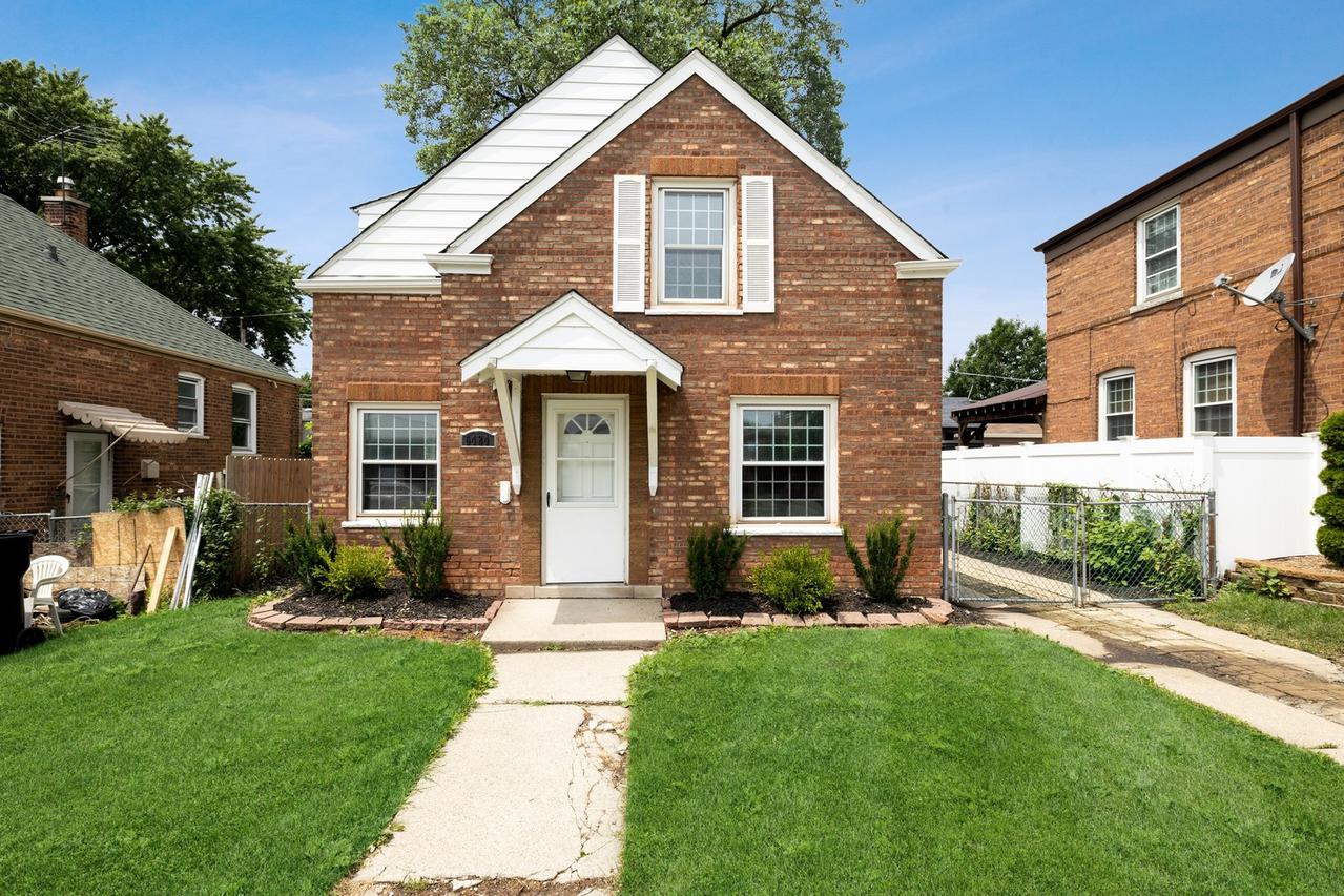 6424 S Lavergne Ave., Chicago, IL 60638