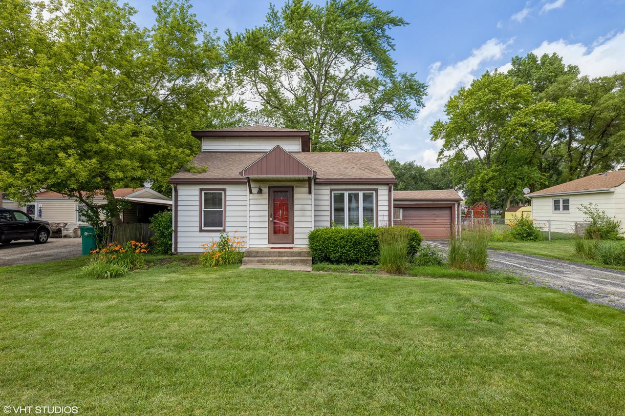 5146 W 85th St., Burbank, IL 60459