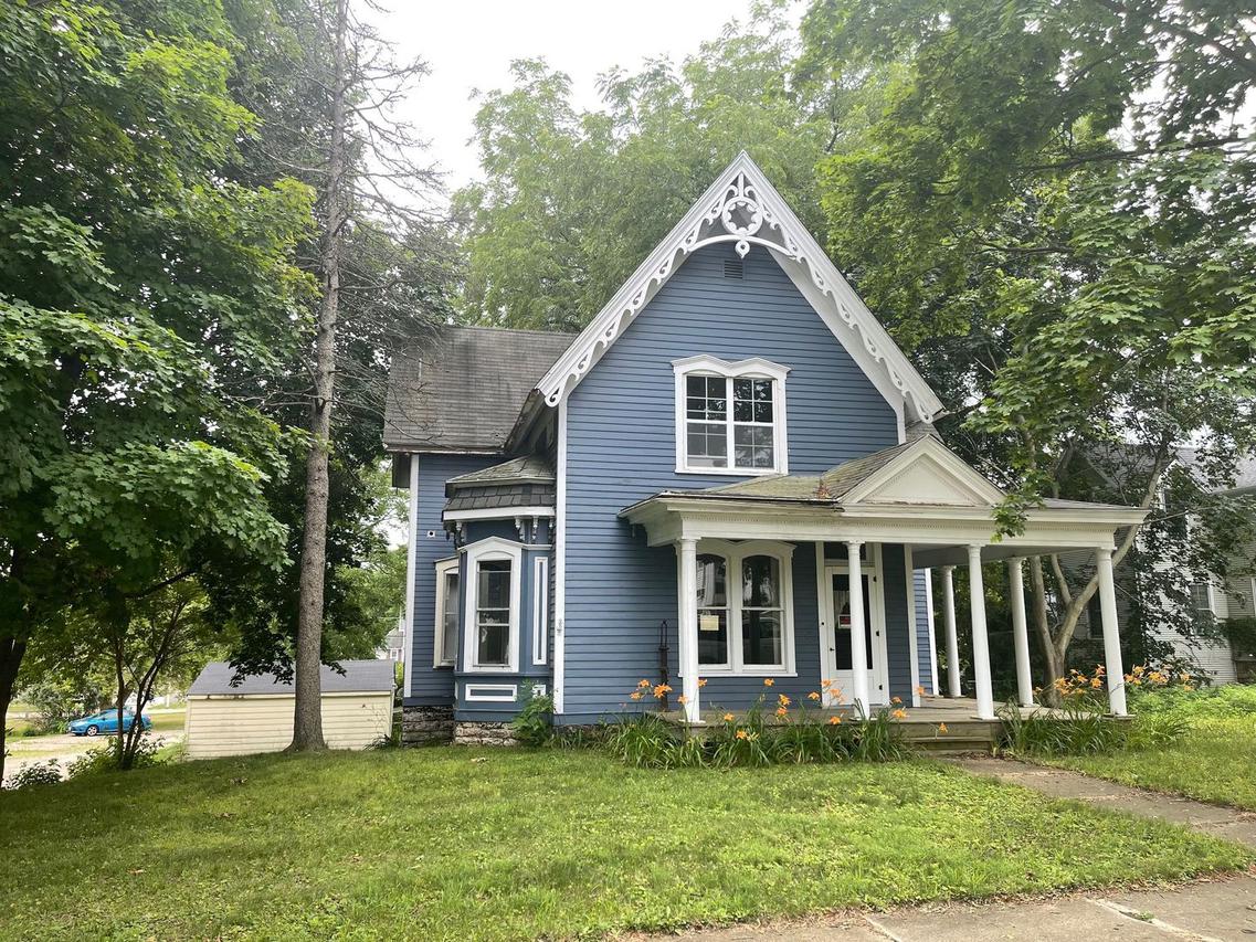 307 W Mason St., Polo, IL 61064