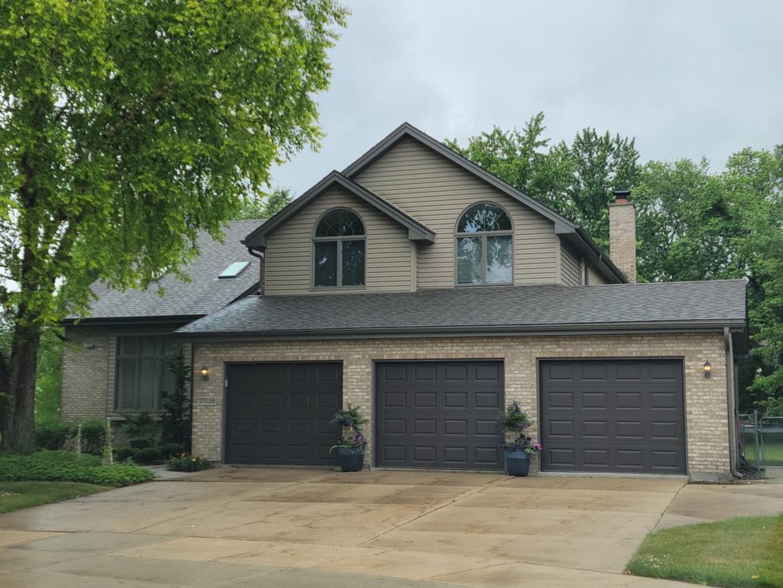 17038 Sycamore Ln., Oak Forest, IL 60452