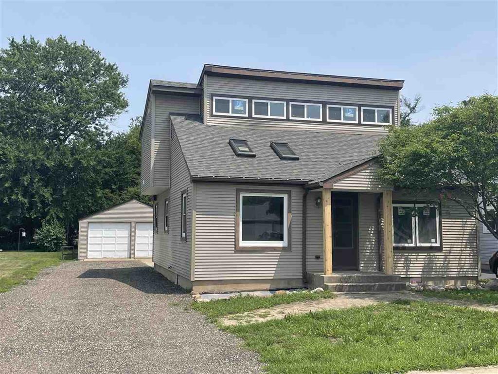 7637 Rogers St., Machesney Park, IL 61115