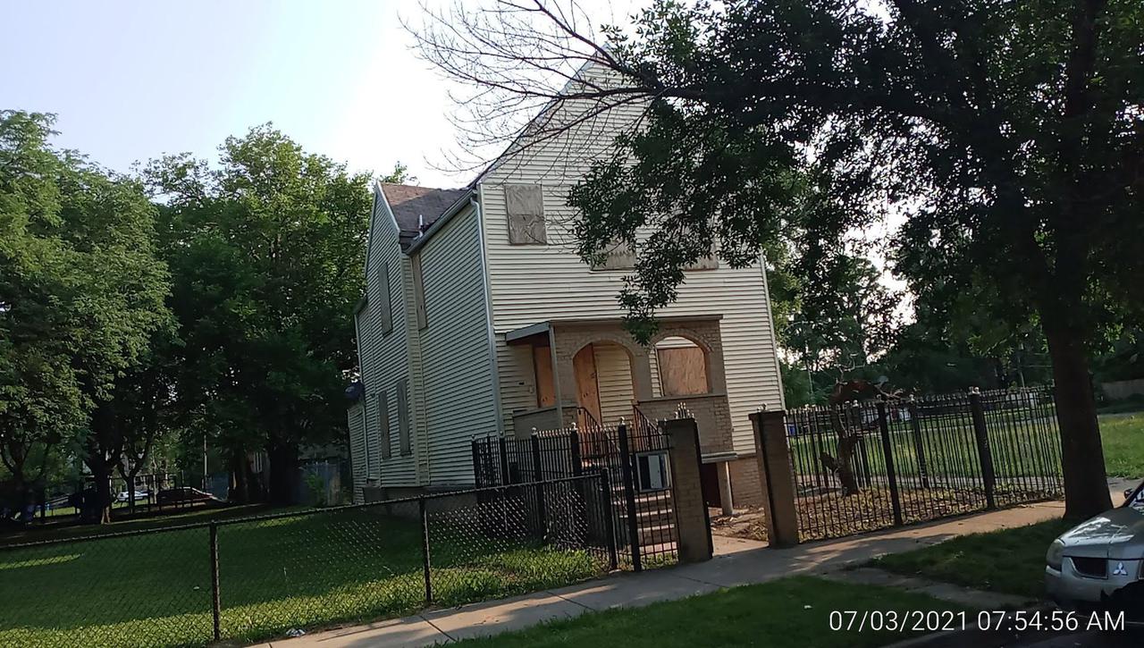 710 W 61st St., Chicago, IL 60621