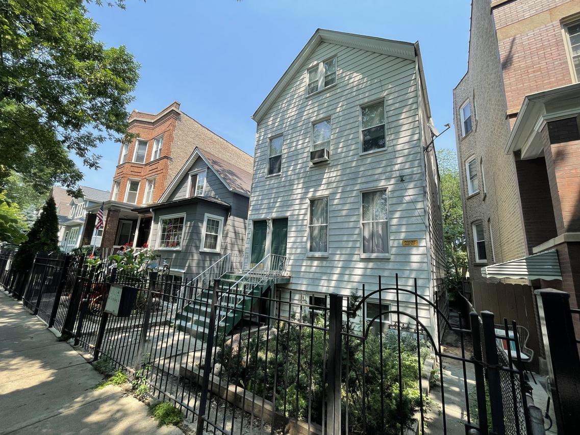 1921 N Spaulding Ave., Chicago, IL 60647