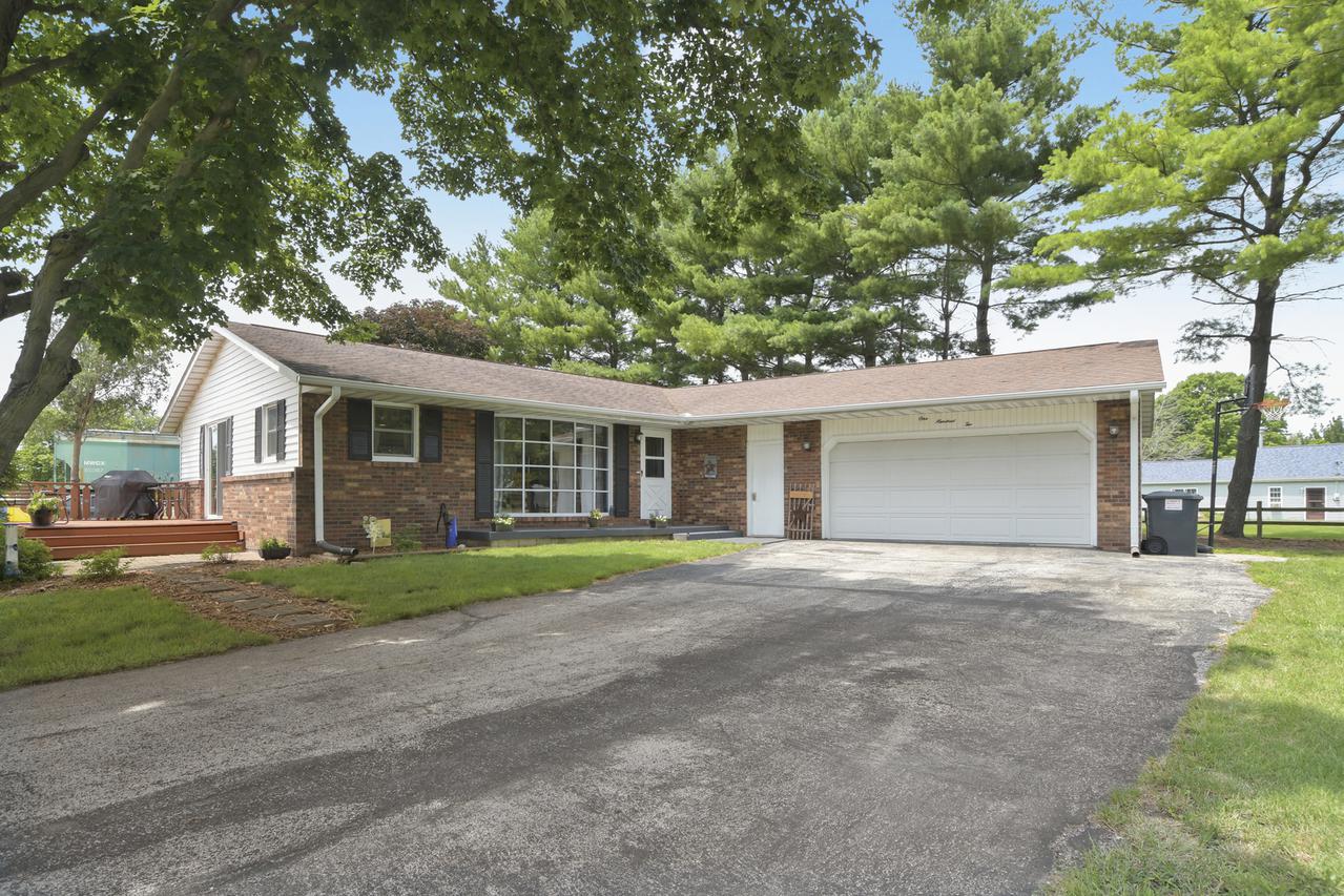 102 E Benham St., Tolono, IL 61880