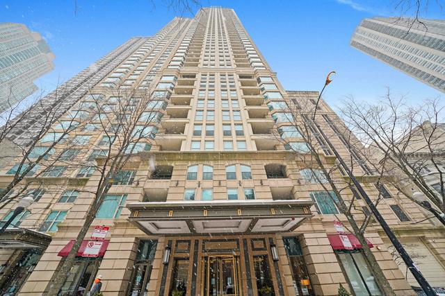 25 E. Superior St. #4201, Chicago, IL 60611